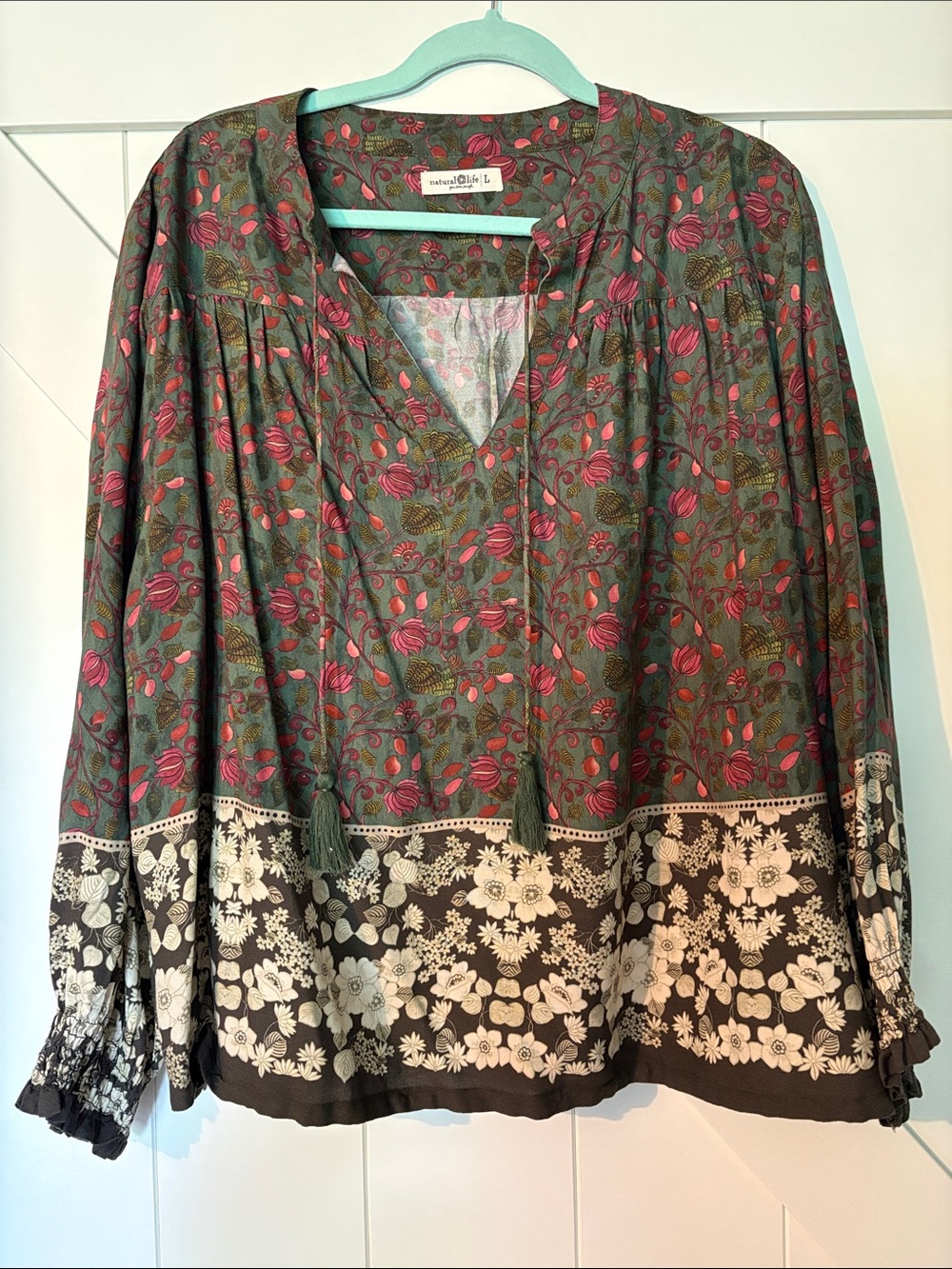Natural Life Dara Women's Floral Border Print Boho Blouse - Green with Pink Sz L